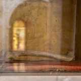 ...e un altare con la reliquia di San Vito